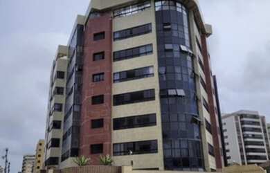 Imagem: O apartamento possui 4 Dormitórios, 4 Banheiros, 2 Vagas na