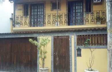 Imagem: A casa em condomínio possui 4 Dormitórios, 5 Banheiros, 2