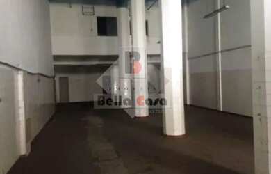 Imagem: O depósito possui 420m² de Área e está localizado em Vila