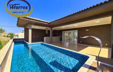 Imagem: A casa em condomínio possui 3 Dormitórios, 5 Banheiros, 5