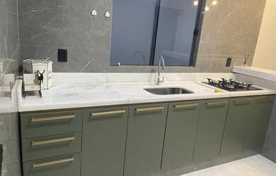 Imagem: A casa possui 2 Dormitórios, 1 Banheiro, 3 Vagas na garagem