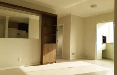 Imagem 2: Apartamento para venda tem 71 metros quadrados com 2 quartos em Estrada...