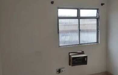 Imagem: O apartamento possui 1 Dormitório, 1 Banheiro e está localizado