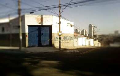 Imagem: O depósito possui 212m² de Área e está localizado em Vila