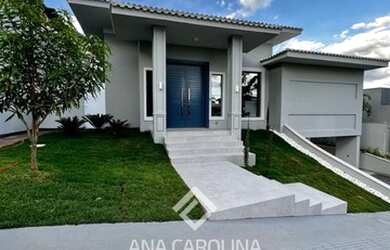 Imagem: A casa em condomínio possui 3 Dormitórios, 4 Banheiros, 3