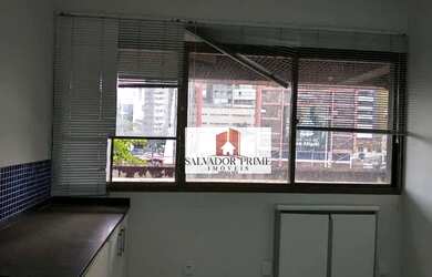 Imagem: O depósito possui 1 Vaga na garagem e 33m² de Área e está