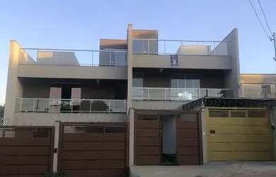 Imagem: A casa possui 2 Dormitórios e está localizado em Espírito