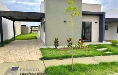 Imagem: A casa em condomínio possui 3 Dormitórios, 2 Banheiros, 2