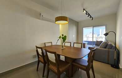 Imagem: O apartamento possui 2 Dormitórios, 3 Banheiros, 1 Vaga na