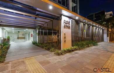 Imagem: O depósito possui 1 Vaga na garagem, 45m² de Área e está