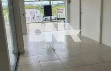 Imagem: O depósito possui 1 Vaga na garagem e 56m² de Área e está