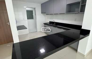 Imagem: O apartamento possui 3 Dormitórios, 3 Banheiros, 2 Vagas na