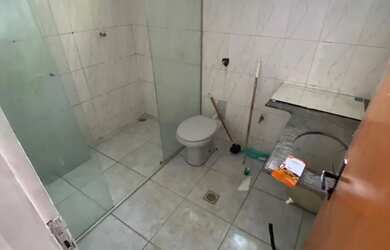 Imagem 9: Casa grande. Varanda, 475m² de Área, 1 Banheiroe3 Dormitórios