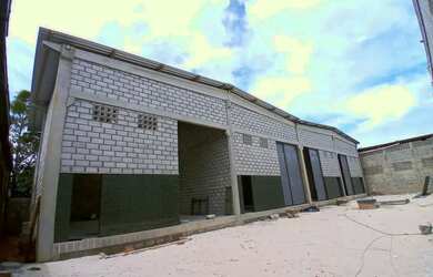 Imagem: O depósito possui 100m² de Área e está localizado em Camaçari