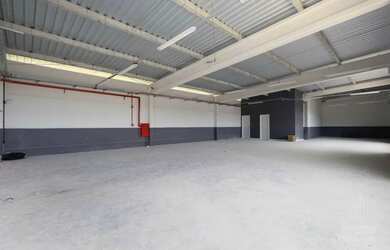 Imagem 15: Sala para alugar, 230 m² no bairro Salto - Blumenau/SC