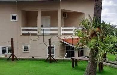 Imagem: A casa em condomínio possui 4 Dormitórios, 5 Banheiros, 5