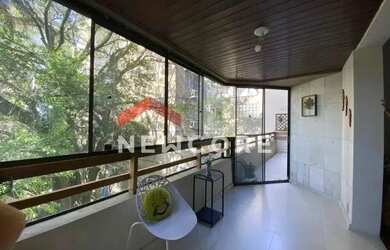 Imagem: O apartamento possui 2 Dormitórios, 2 Banheiros, 2 Vagas na