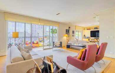 Imagem: O apartamento possui 3 Dormitórios, 4 Banheiros, 3 Vagas na