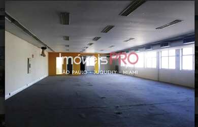 Imagem: O depósito possui 17.000m² de Área e está localizado em