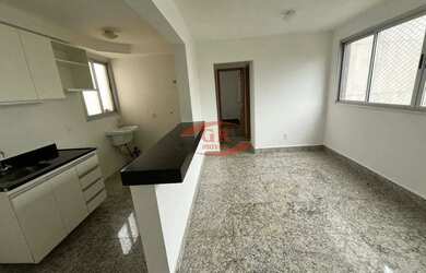 Imagem: O apartamento possui 2 Dormitórios, 2 Banheiros, 2 Vagas na