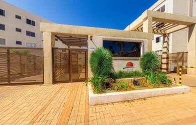 Imagem: O apartamento possui 2 Dormitórios, 2 Banheiros, 1 Vaga na