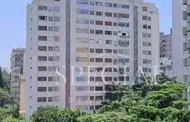 Imagem: O apartamento possui 4 Dormitórios, 4 Banheiros, 3 Vagas na