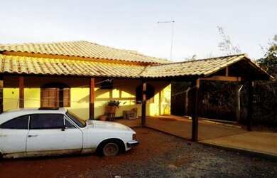 Imagem: A chácara e está localizado em Jaboticatubas, MG à venda