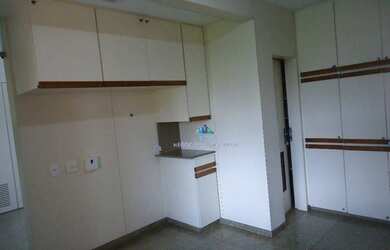 Imagem 5: Praça Pereira Coutinho. Piscina, Churrasqueira, Varandae295m² de Área