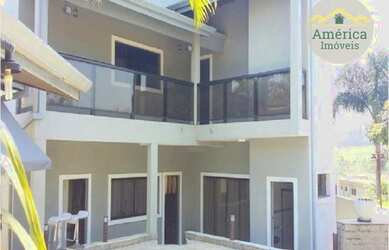 Imagem: A casa em condomínio possui 4 Dormitórios, 5 Banheiros, 4