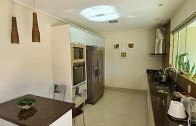 Imagem 2: Excelente casa com 270m de area construida no Mirante do Vale