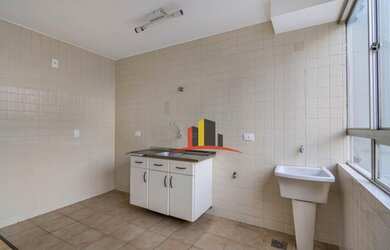 Imagem 6: Apartamento com 2 dormitórios à venda, 58 m² por R$ 250.000,00 - Centro - Curitiba/PR