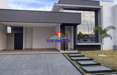 Imagem: A casa em condomínio possui 3 Dormitórios, 3 Banheiros, 4