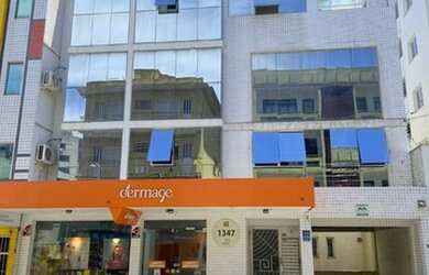 Imagem: O apartamento na cobertura possui 2 Dormitórios, 1 Banheiro