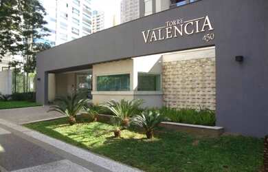 Imagem: O apartamento possui 1 Dormitório, 2 Banheiros, 1 Vaga na garagem