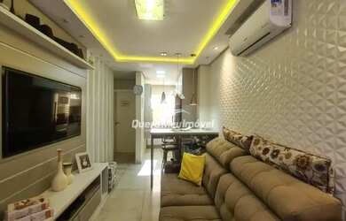 Imagem: A casa possui 2 Dormitórios, 1 Banheiro, 2 Vagas na garagem