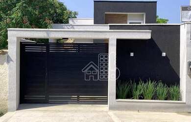 Imagem: A casa possui 3 Dormitórios, 1 Banheiro, 1 Vaga na garagem