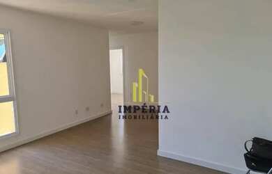 Imagem: O apartamento possui 3 Dormitórios, 1 Banheiro, 1 Vaga na garagem