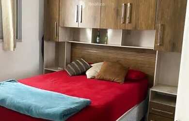 Imagem: O apartamento possui 1 Dormitório, 1 Banheiro, 1 Vaga na garagem