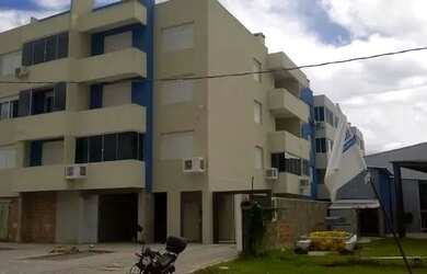 Imagem: O apartamento possui 3 Dormitórios, 1 Banheiro, 1 Vaga na garagem