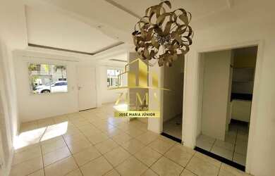 Imagem: A casa possui 3 Dormitórios, 4 Banheiros, 2 Vagas na garagem