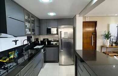 Imagem: O apartamento possui 3 Dormitórios, 2 Banheiros, 2 Vagas na