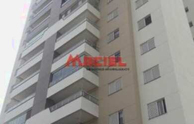 Imagem: O apartamento possui 3 Dormitórios, 1 Banheiro, 2 Vagas na