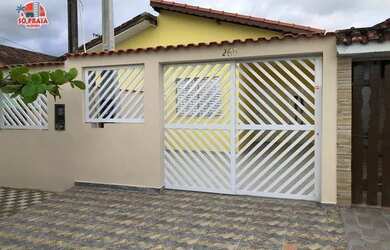 Imagem: A casa possui 2 Dormitórios, 2 Banheiros, 2 Vagas na garagem