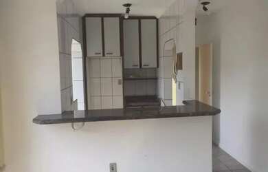 Imagem: O apartamento possui 1 Dormitório, 1 Banheiro, 42m² de Área