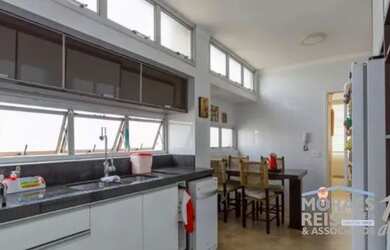 Imagem 1: Apartamento com 3 Dormitórios (2 Suítes) e uma área total de 210m² para locação por R$7.20