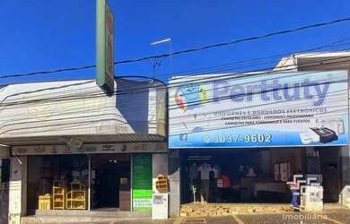 Imagem: O depósito possui 703m² de Área e está localizado em Centro