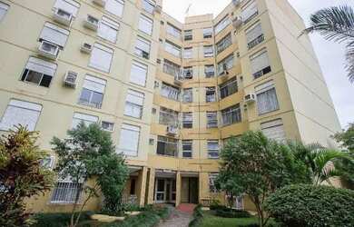 Imagem: O apartamento possui 1 Dormitório, 1 Banheiro, 1 Vaga na garagem