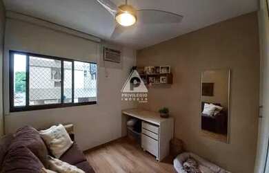 Imagem 9: Excelente apartamento Composto sala em 2 ambientes, 4 quartos sendo 1 suíte, varanda, 2 va