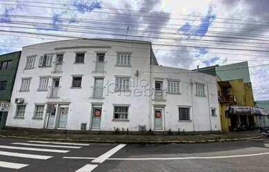 Imagem: O apartamento possui 2 Dormitórios, 1 Banheiro, 70m² de Área