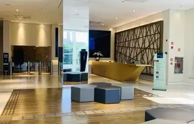 Imagem: O depósito possui 2 Vagas na garagem, 50m² de Área e está